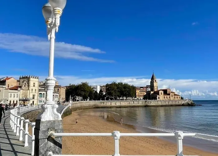 Centro Novort Χιχόν